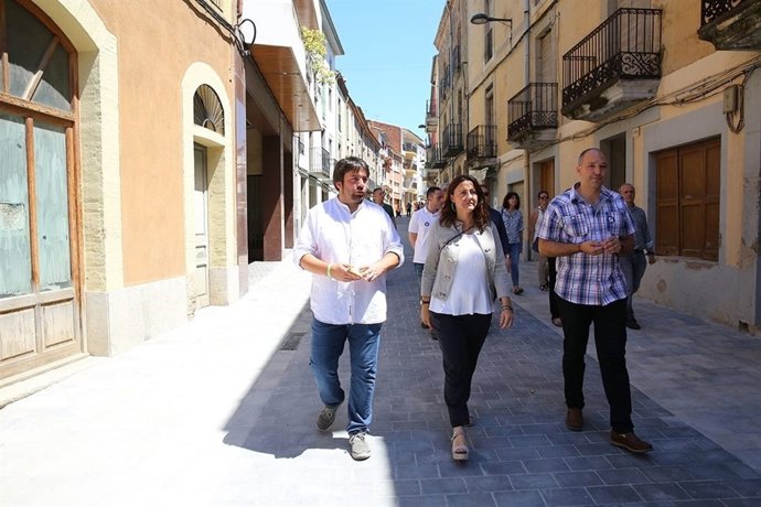El alcalde Isaac Peraire y la presidenta Mercè Conesa