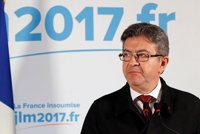 Mélenchon cree que la abstención hace que Macron "no tenga la mayoría para destruir el Código de Trabajo"