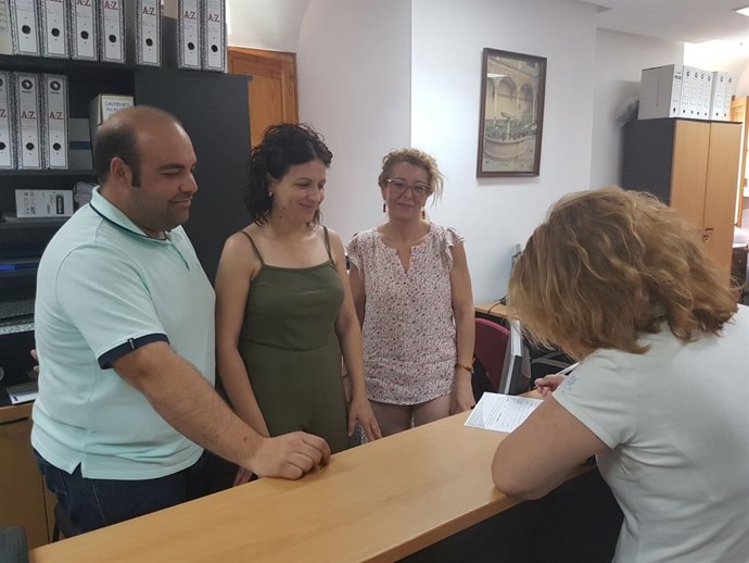 Inicio campaña recogida firmas