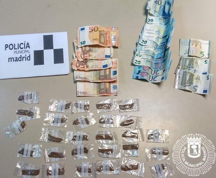 Detenido un joven de 21 años en Carabanchel
