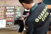 Detenidos dos menores acusados de robos en un bar y un vehículo en Cala (Huelva)