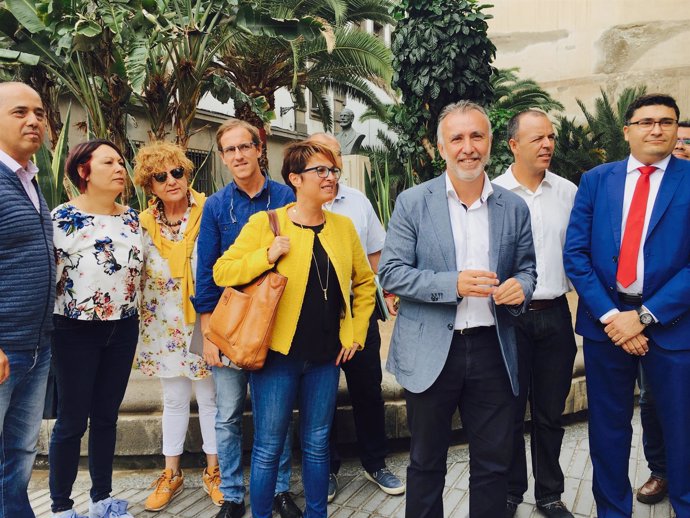 Ángel V. Torres presenta su candidatura a la Secretaría General del PSOE canario