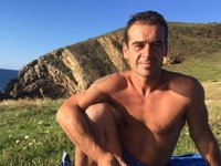 Se busca a un hombre de 39 años desaparecido en la costa de Suances