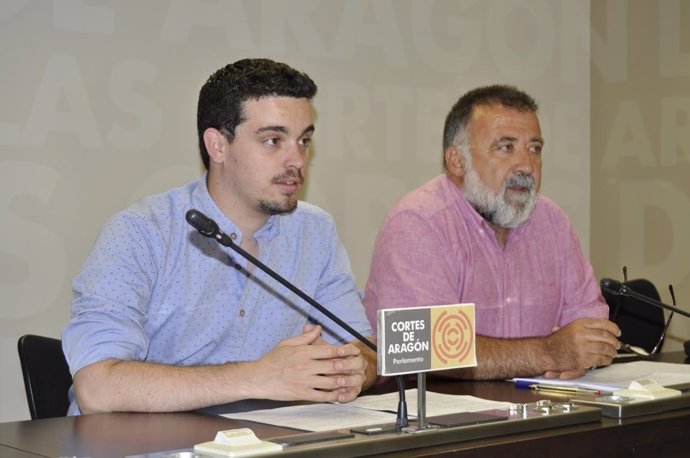 Darío Villagrasa y Herminio Hernando en las Cortes.