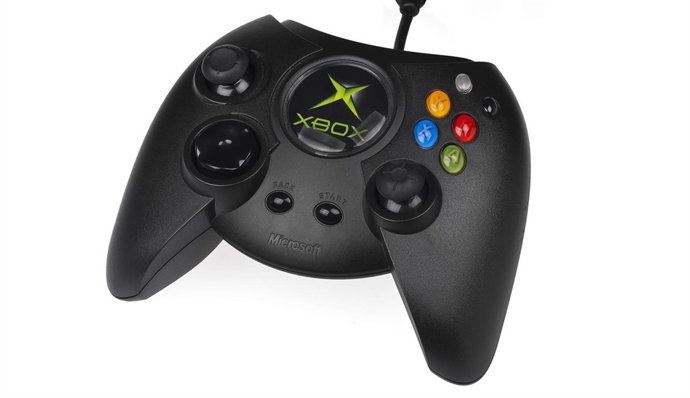 Xbox One mando original microsoft the duke reedición videojuegos e3 2017