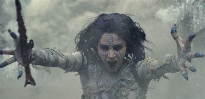 Sofia Boutella en La Momia