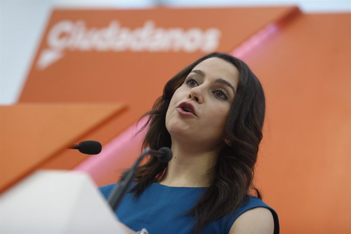  Arrimadas Ofereix Una Roda De Premsa Després de la Reunió De l'Executiva Nacion