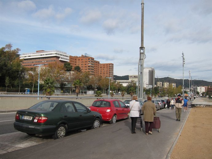 Hospital De la Vall D'hebron enfront de la Ronda De Dalt