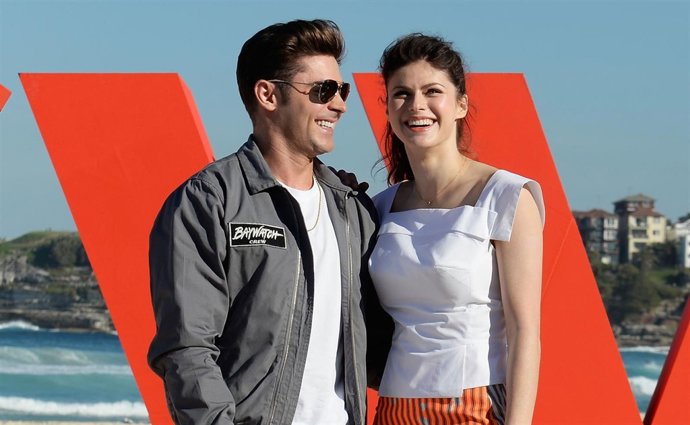 Zac efron y alexandra daddario