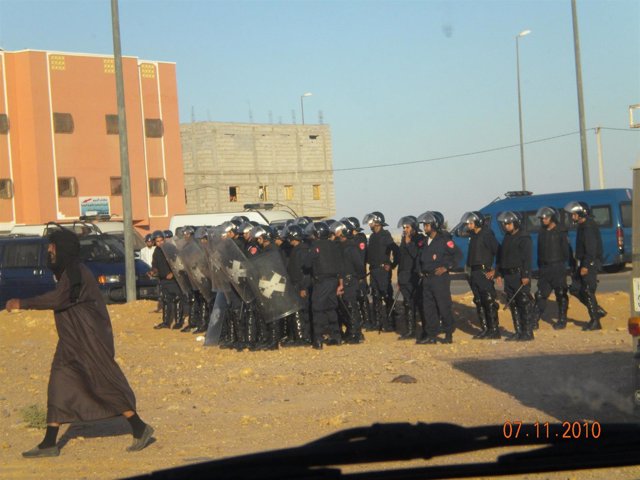 Gendarmería marroquí en el Aáiun