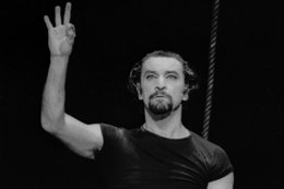 Fotografia de l'exposició 'Béjart fête Maurice' de Francette Levieux