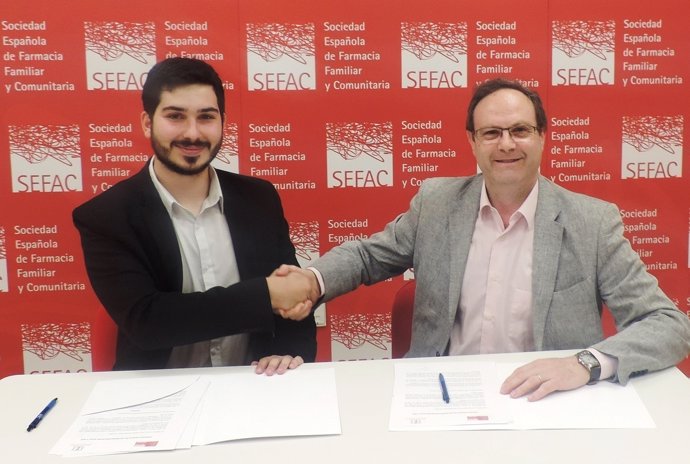 Firma del convenio entre SEFAC y FEEF