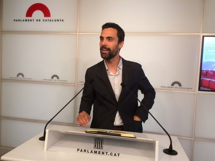 El portaveu de JxSí en el Parlament, Roger Torrent