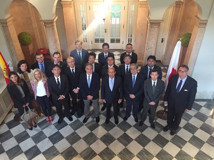 Recepción embajada de españa en tokio japón bendodo rector narváez turismo berna