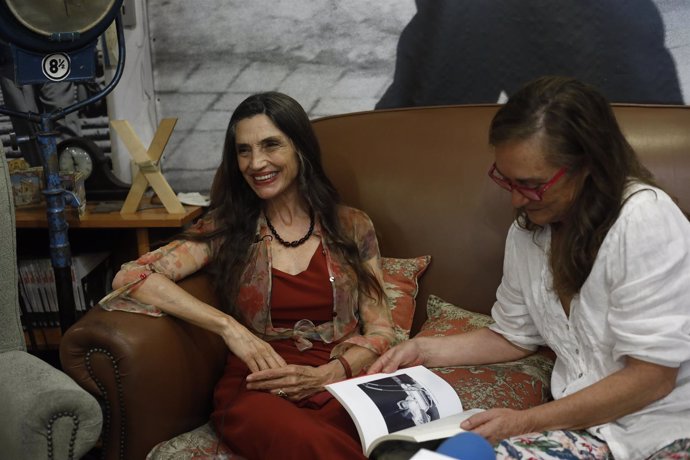 Ángela Molina y Elena Martínez presentarán su libro Detrás de la mirada