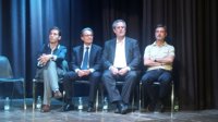 Artur Mas exige a Colau apoyar el referéndum eligiendo entre demócratas y quienes impiden votar