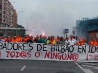 La totalidad de estibadores del Puerto de Bilbao secunda el nuevo paro