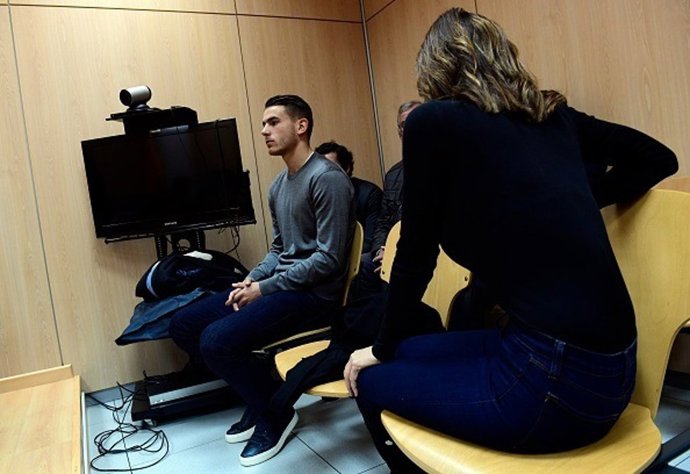 Lucas Hernández y Amelia de la Osa Llorente