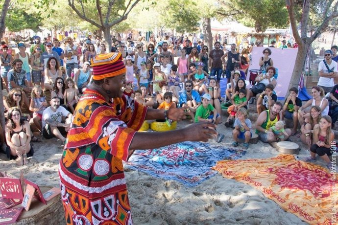 SESIÓN DE CUENTACUCENTOS  AFRICANOS