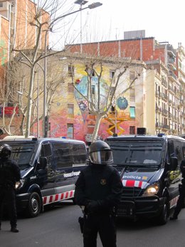 Desallotjament del centre ocupat La Carboneria