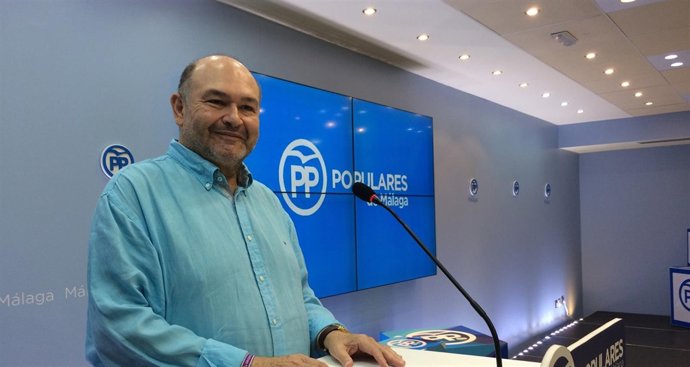 Antonio Garrido (PP) en rueda de prensa 