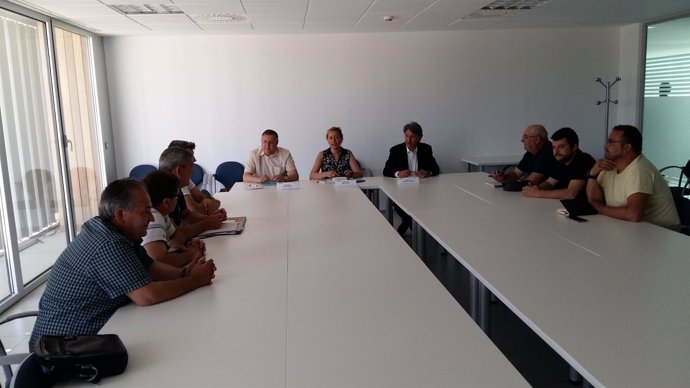 Gastón se ha reunido hoy con los trabajadores de la Central Térmica de Andorra