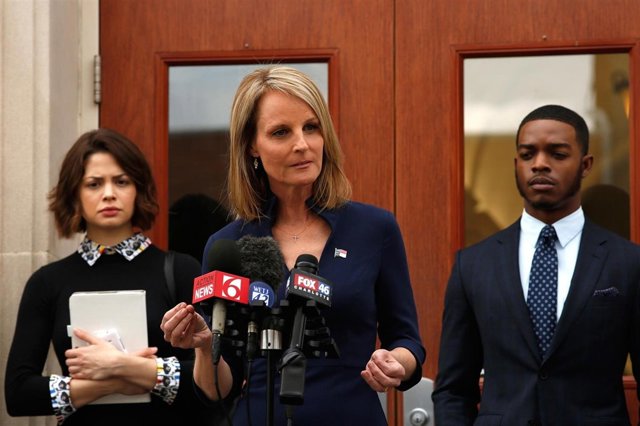 SHOTS FIRED - Fuego Abierto