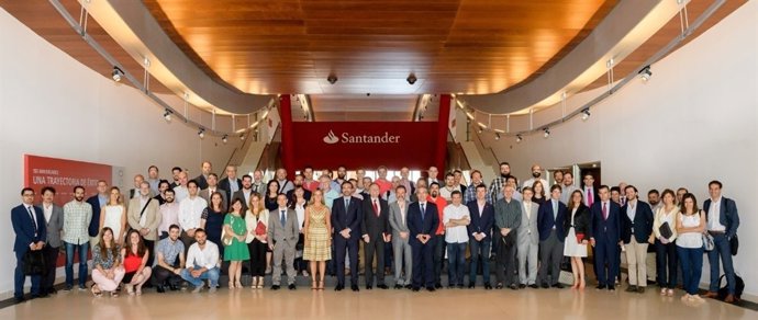 Crue Universidades Españolas y Banco Santander presentan 'appCrue'