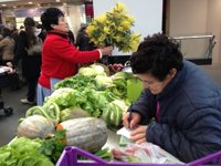 Los siete mercados municipales de Bilbao activan esta semana su horario estival hasta septiembre