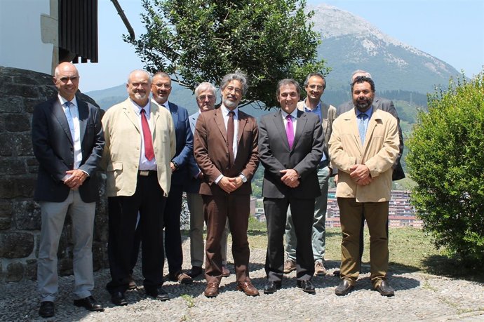 Fiare y Laboral Kutxa