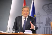 El Gobierno dice que la Fiscalía estudia los pasos de Puigdemont y le avisa: "Las cosas no se pueden hacer a las bravas"