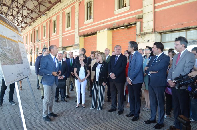 León: el ministro presenta el plan ferroviario