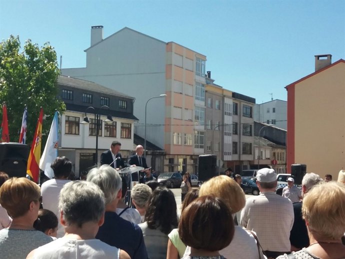Concentració a las Pontes (la Coruña) en memoria d'Ignacio Echevarría