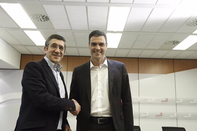 Pedro Sánchez y Patxi López