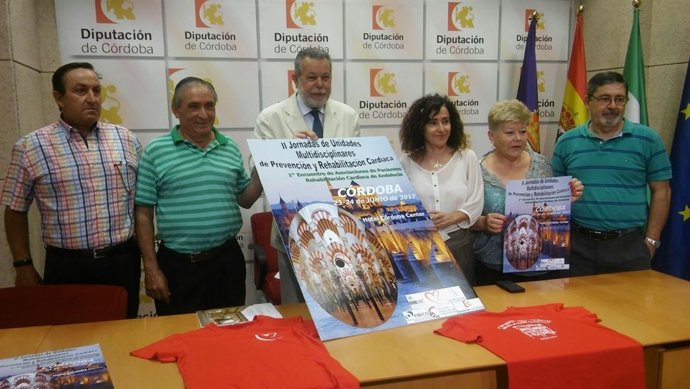 Blanco (centro) en la presentación de las jornadas