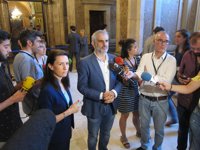 Cs ve imposible organizar un referéndum sin funcionarios y acusa al Govern de mentir