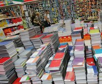 Editores, distribuidores y libreros alertan del riesgo para el empleo que supone la ley de gratuidad de libros de texto