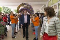 Ramón Ruiz y el alcalde asisten a la entrega de premios del XXVII Certamen de Pintura 'Pedro Sobrado'