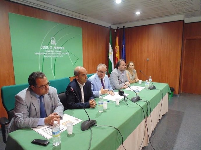 El delegado de Salud en Huelva, Rafael López.