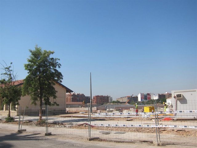 Obras del Parque Central de València en la parte que linda con Russafa