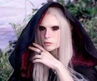 Este argentino se ha realizado más de 30 cirugías en su rostro y así luce ahora