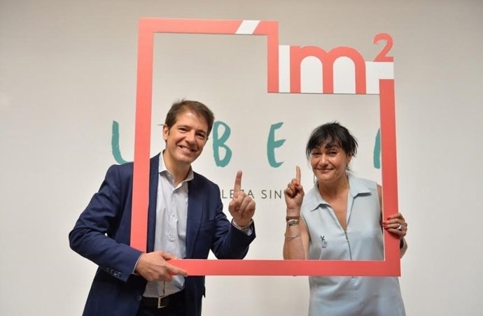 Asunción Ruiz de SEO/BirdLife y Óscar Martín, de Ecoembes presentan Libera