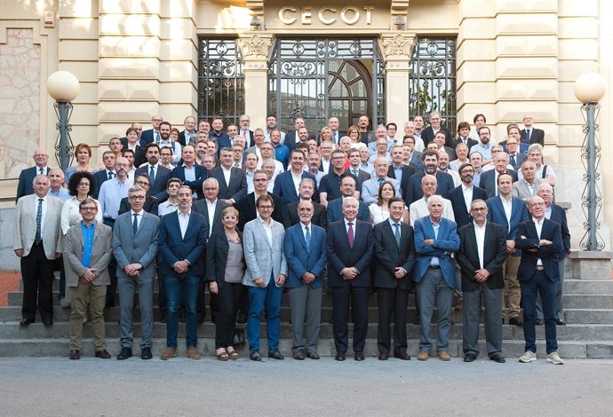 Miembrosde la asamblea electoral de Cecot