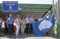 La Playa Dulce de Orellana (Badajoz) luce su bandera azul por octava vez consecutiva