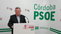 El PSOE-A critica que el Gobierno de Rajoy ha "olvidado" a la comunidad educativa en los PGE