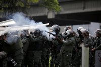HRW culpa a altos cargos militares y del Gobierno de los "abusos" contra manifestantes en Venezuela