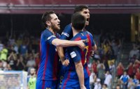 El Barça deja al campeón contra las cuerdas