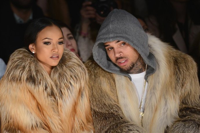Karrueche Tran y Chris Brown/ GETTY