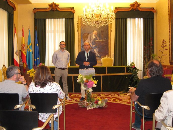 Jesus Martinez Salvador (Foro), Presentacion Actividades De Verano Del Botánico