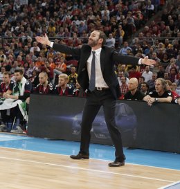 L'entrenador de Baskonia, Sito Alonso